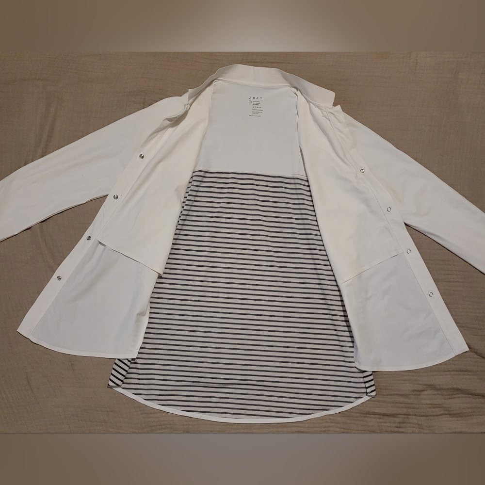 Aday Something Borrowed Ivory Snap Button Down Wi… - image 5